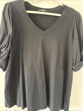 7 For All Mankind Black V-Neck Puff Sleeve Tee